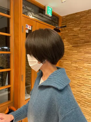 ショート カラー 若林 良のヘアスタイル