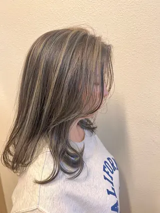 ミディアム カラー 🌼こやま かおり🌼のヘアスタイル