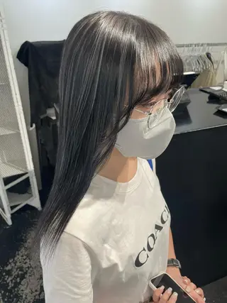 セミロング カラー 🌻名古屋🌻 🫧ハイトーン🫧のヘアスタイル