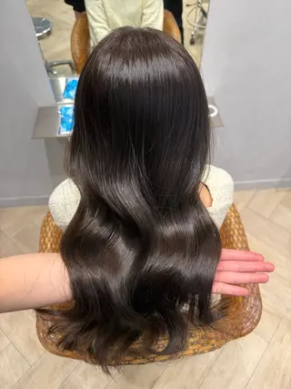 ロング カラー ヒジオカ リナのヘアスタイル