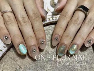 ネイル One plus StudioNailのネイルデザイン