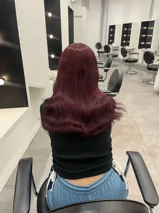 ロング カラー sunny所属・HONOKA/ ハイトーン艶カラーのヘアスタイル