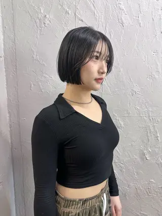 ショート ボブ/顔周りレイヤー 似合わせcut🪽のヘアスタイル