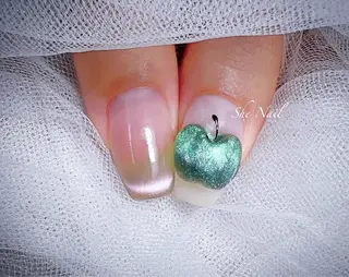ネイル She   Nail所属・ISA_ BELLAのネイルデザイン