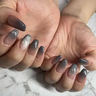 ネイル Beauty Salon amour所属・Seven's / NANAのネイルデザイン