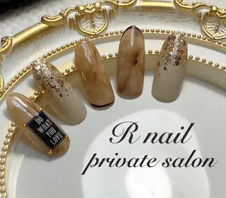ネイル R nailのネイルデザイン
