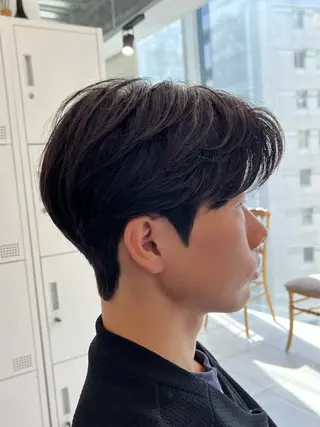 ミディアム パーマ メンズ 🏆メンズヘア特化 🥇代表りんぺーのヘアスタイル