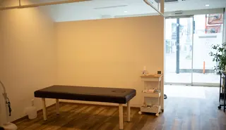 所沢肩こり腰痛マッサージ鍼灸院所属・熊谷 陸のエステ・リラクイメージ