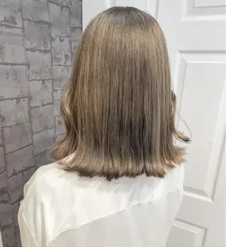 ミディアム rina／ベージュ ワンホン/韓国ヘアのヘアスタイル