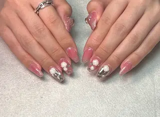 ネイル ネイリスト ハンのネイルデザイン