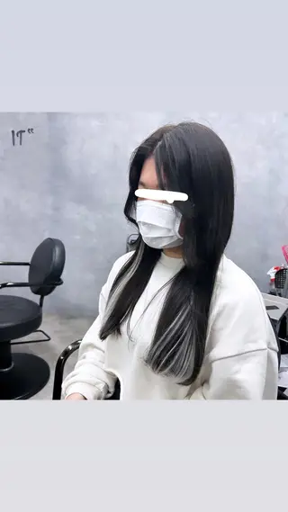 セミロング Hui.所属・縮毛矯正・髪質改善 特化 出納 直起のヘアスタイル