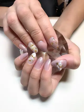 ネイル 'mm所属・'mm  (ミリ) ＭＡＮＡＭＩのネイルデザイン