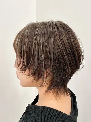 ショート 牧田 彩香のヘアスタイル