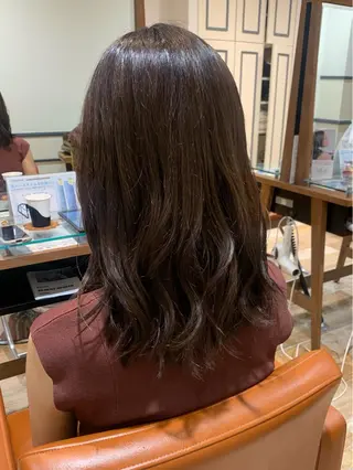 セミロング カラー 須藤 向日葵のヘアスタイル