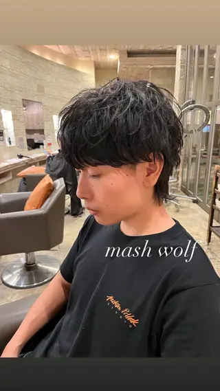 メンズ パーマ/艶カラー/ 髪質改善/伊藤愛麻のヘアスタイル