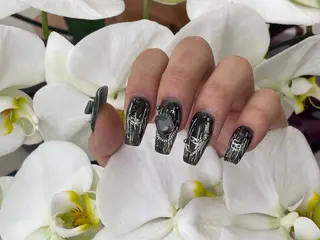 ネイル スウィーティ ネイル スタジオ所属・泉 ココのネイルデザイン