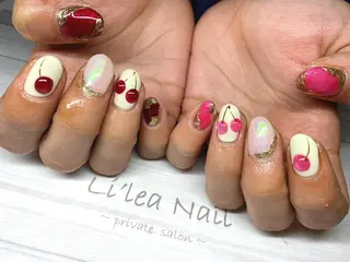 ネイル Li'leaNail AINAのネイルデザイン