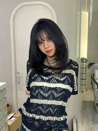 カラー ANN GAGAのヘアスタイル