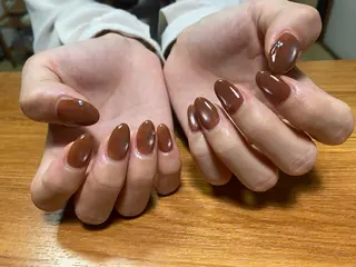ミディアム ネイルサロンまきの所属・牧野 真都華のネイルデザイン