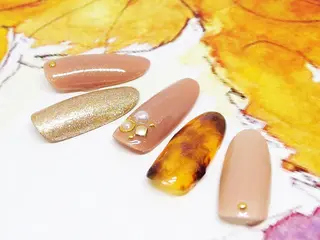 ネイル ティーエヌ 金山駅東口店のネイルデザイン