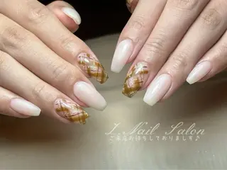ネイル Z.Nail Salonのネイルデザイン