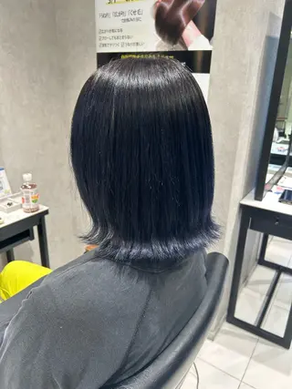 カラー 透明感カラー💙 束感マツエク🪼海月のヘアスタイル