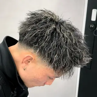 ショート カラー パーマ メンズパーマ特化 美容師/ハルキのヘアスタイル