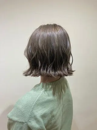 ミディアム 梅山 美侑のヘアスタイル