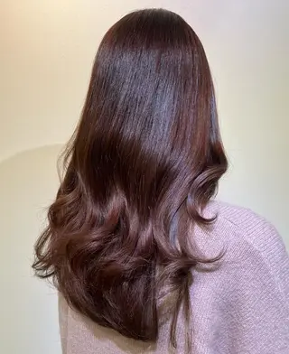 カラー イシイ ハルナ 🤍のヘアスタイル