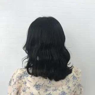 カラー オリーブ/アッシュ やわらか透明感カラーのヘアスタイル