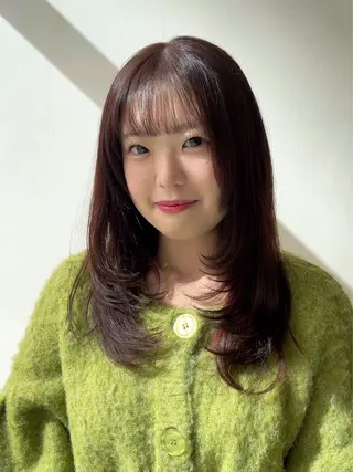 ミディアム モデル募集/カレン /レイヤーカットのヘアスタイル