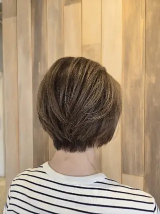 ショート 宮田 佳実のヘアスタイル