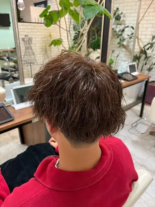 ショート カラー パーマ メンズ ️️髪質改善✨ミニモ 学割/Hina💖のヘアスタイル