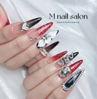 ネイル M🌷nail 長さだし専門店のネイルデザイン