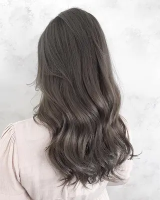 セミロング AHNKISM AHNKISMのヘアスタイル