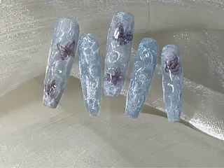 ネイル KARI ネイルサロンのネイルデザイン