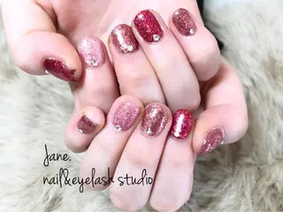 ネイル Yakko pas á pasのネイルデザイン