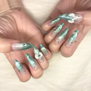 ネイル 鈴木 華乃のネイルデザイン