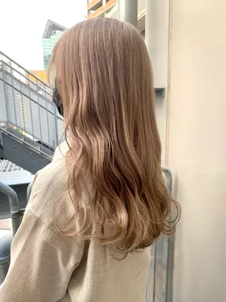 セミロング ノモト ハルのヘアスタイル