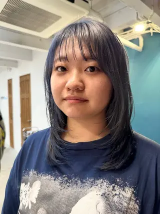 セミロング カラー 透明感カラー/ハイト ーン/メイク/umiのヘアスタイル