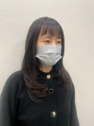 ミディアム 疋田 伽菜子のヘアスタイル