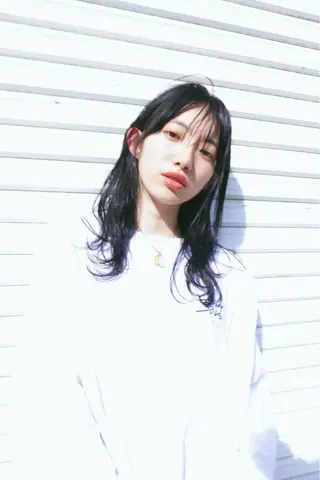 セミロング カラー ハイトーン/レイヤー /ウルフ⭐️永田⭐️のヘアスタイル