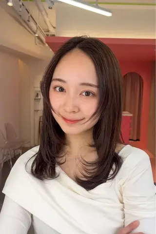 ミディアム 山崎/ボブ縮毛矯正 レイヤー髪質改善のヘアスタイル