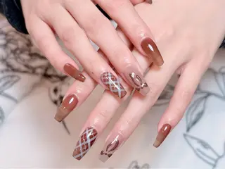 ネイル ネイルサロン Easenのネイルデザイン