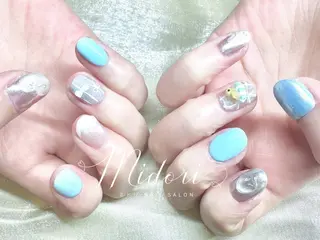 ネイル M eiのネイルデザイン