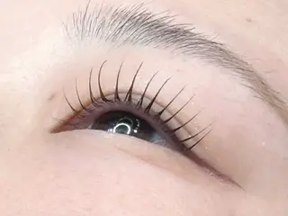 マツエク・マツパ MAQUIA心斎橋店 深澤のマツエク・マツパデザイン