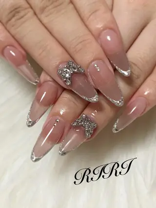 ネイル riri オーナーのネイルデザイン