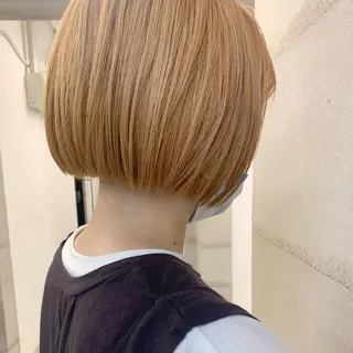 ショート カラー 透明感/オリーブ/ グレージュ/YUKAのヘアスタイル