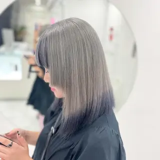 ショート カラー 🩵色落ち可愛い 寒色カラー🩵のヘアスタイル