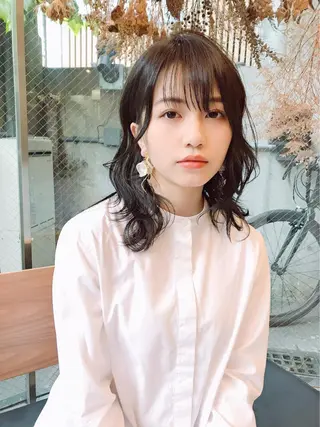 ミディアム シンプル+αな デザインを 松崎陸のヘアスタイル